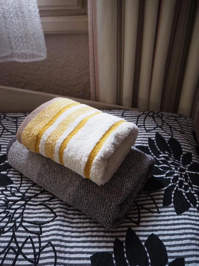 Authentic Guest Stay In The Heart Of Veliko Tarnovo Студио С Изглед Към Царевец Eksteriør billede